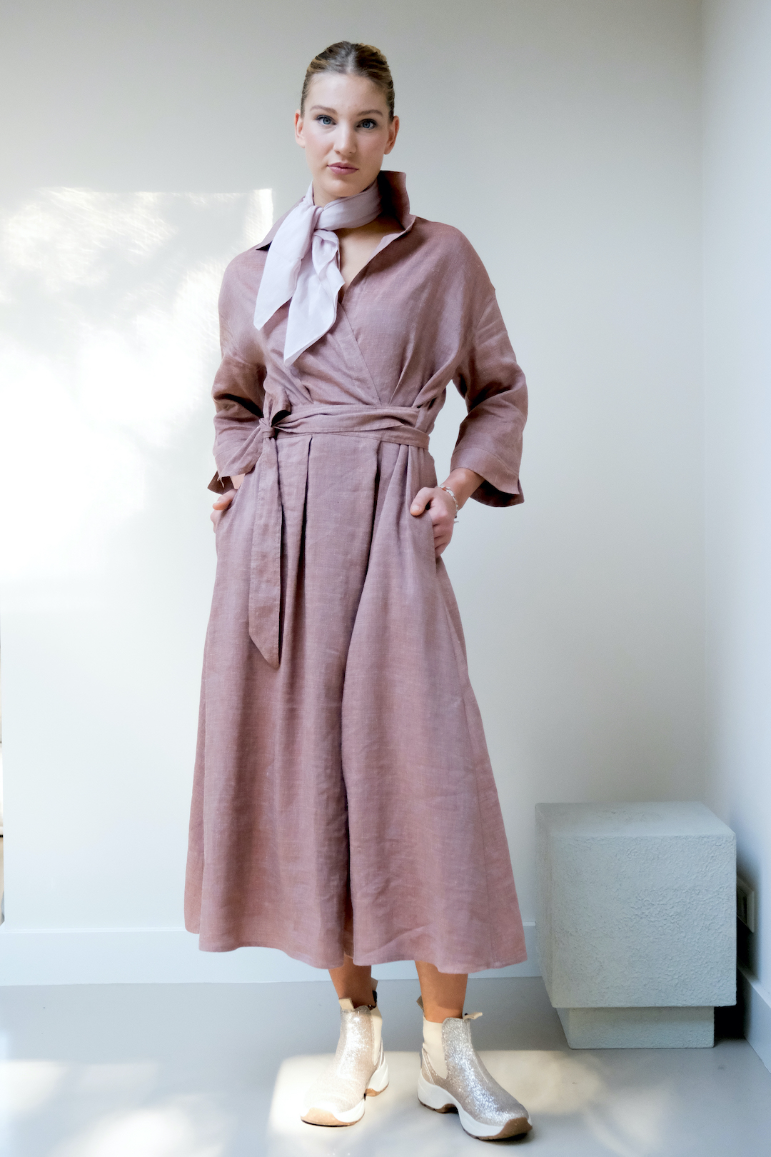 FW26-wikkeljurk-zijdelinnen